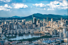 财产巨头纷纷落子